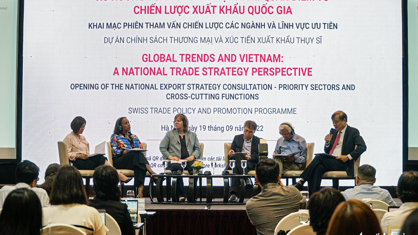 Xu hướng toàn cầu và Việt Nam: Quan điểm từ chiến lược xuất khẩu quốc gia